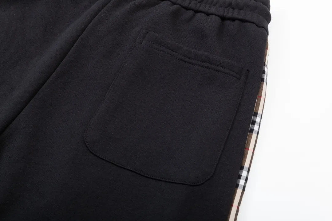 BURBERRY Classic Lo GO 、 Quality 、 、 Breathable Same Style ：Black Sizes： XS Ｓ Ｍ L